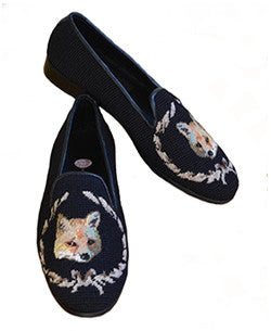 Beautiful, well detailed face of a fox sits in a gold wreath and realistic face is colored in shade of light to medium brownwith steely blabk eyes. Perfect loafer to wear after the hunt.